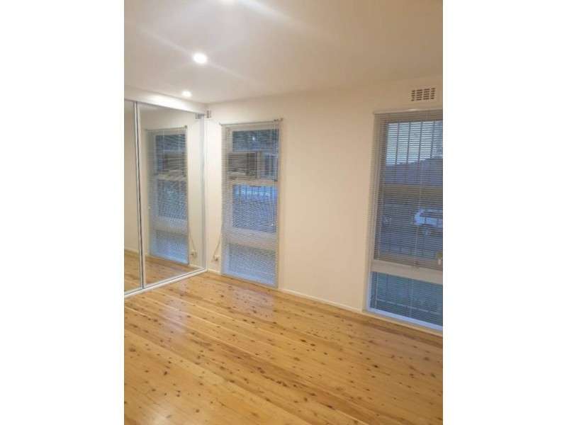 83 RUNYON AVENUE, Greystanes NSW 2145