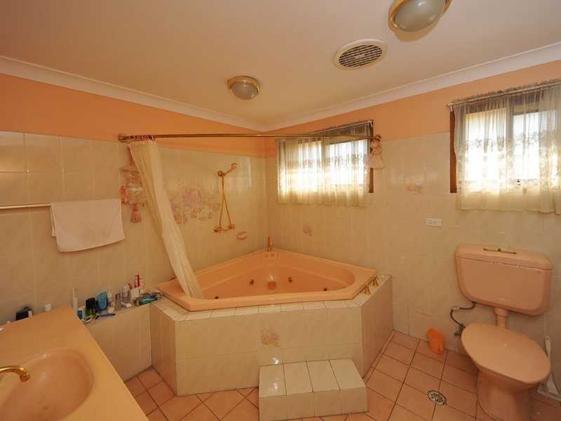 27 Casino Road, Greystanes NSW 2145