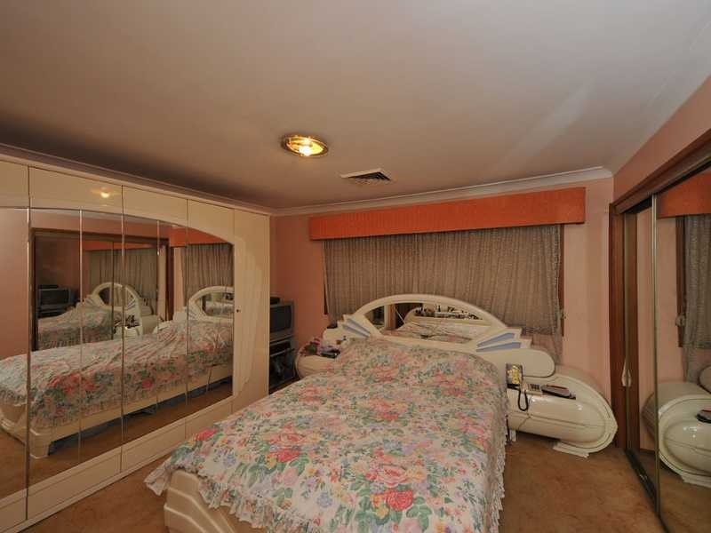 27 Casino Road, Greystanes NSW 2145