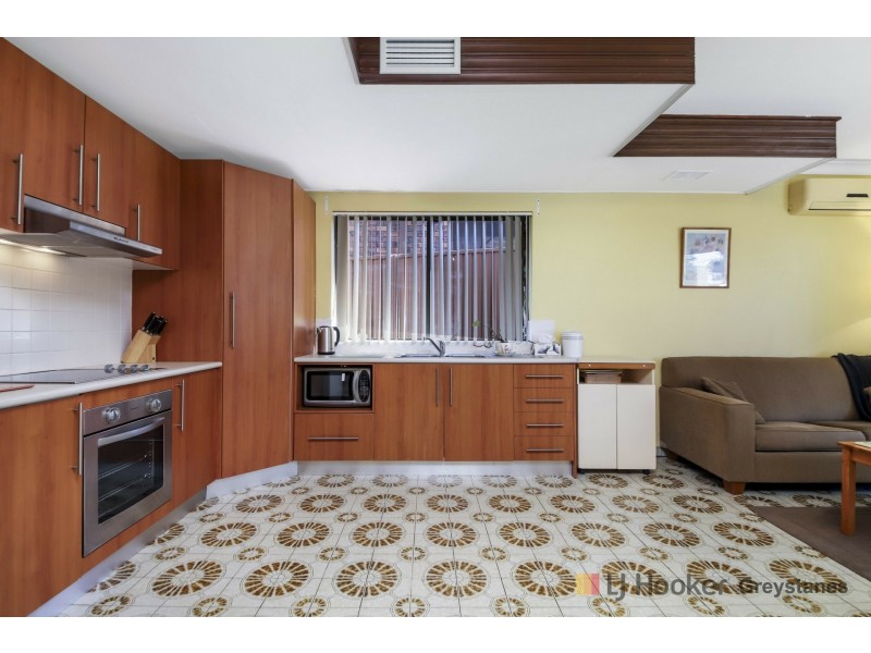 612A MERRYLANDS ROAD, Greystanes NSW 2145