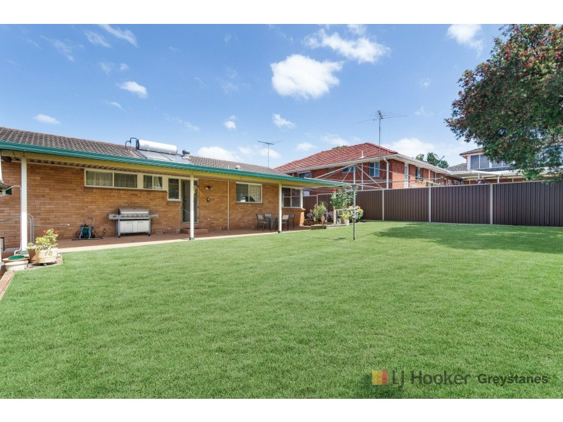 9 Howard Street, Greystanes NSW 2145