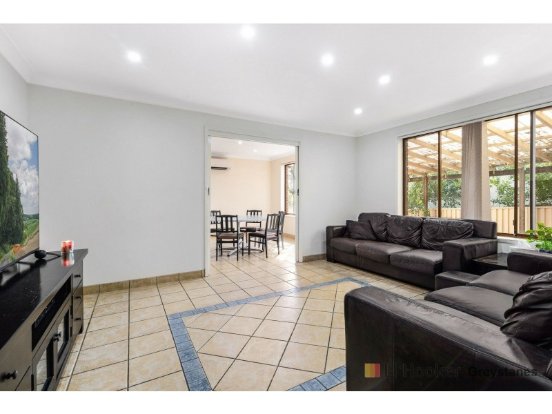 62 Girraween Road, Girraween NSW 2145