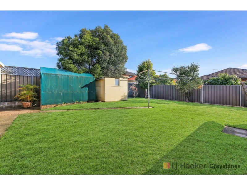 20 Roberta Street, Greystanes NSW 2145