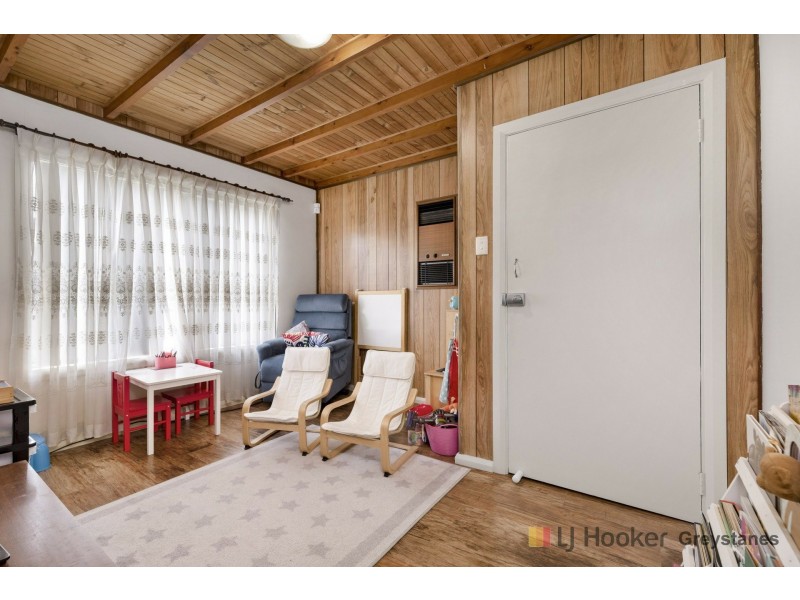 12 Wayne Crescent, Greystanes NSW 2145