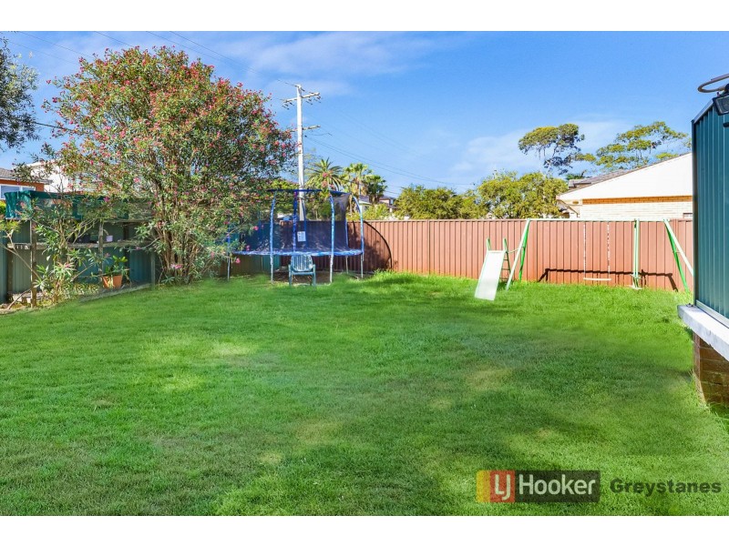 37 Damien Avenue, Greystanes NSW 2145