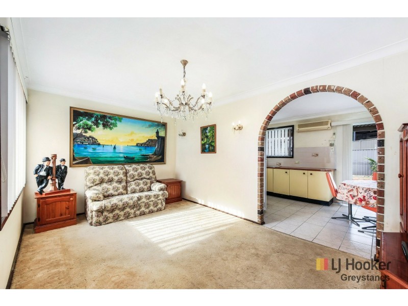 9 Cooma Road, Greystanes NSW 2145