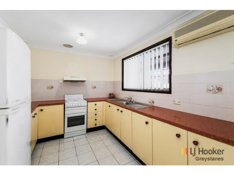 9 Cooma Road, Greystanes NSW 2145