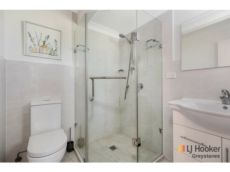 17 Hyacinth Street, Greystanes NSW 2145