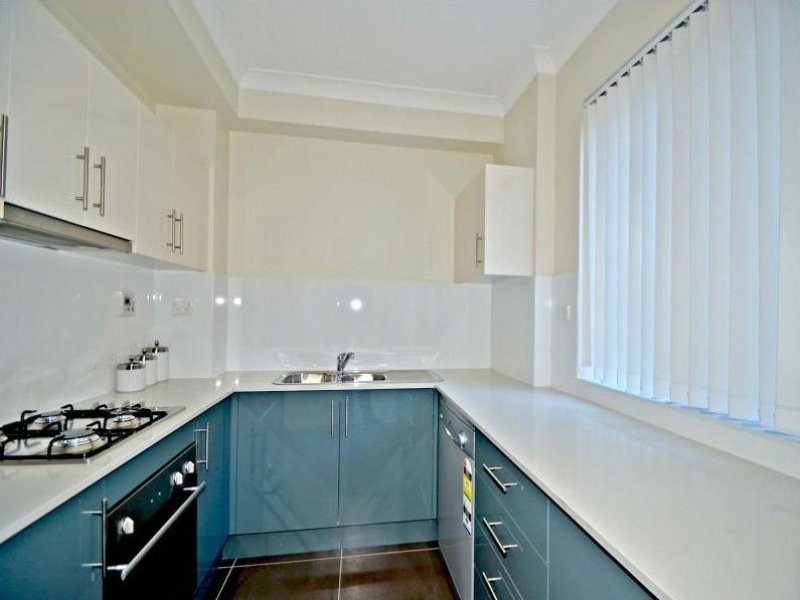 2/57 THE ESPLANADE, Guildford NSW 2161