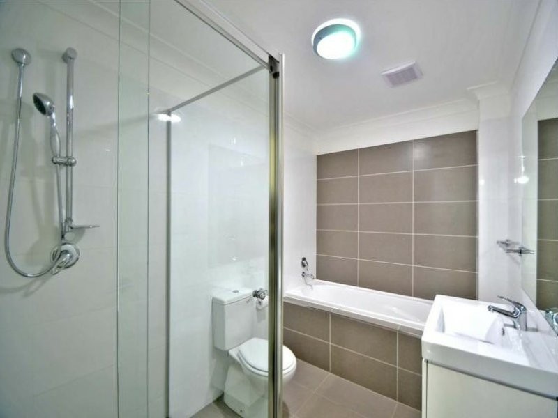 2/57 THE ESPLANADE, Guildford NSW 2161