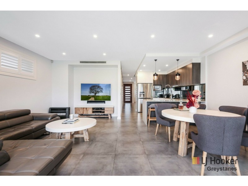 64B Ringrose Avenue, Greystanes NSW 2145