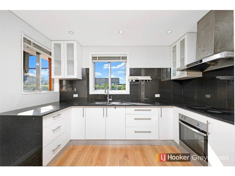 42 DAISY STREET, Greystanes NSW 2145