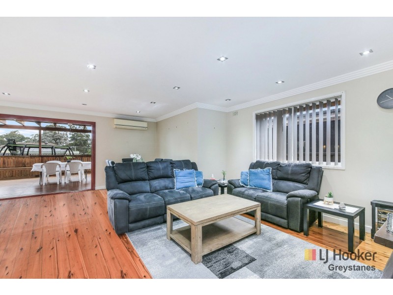 18 Gipps Road, Greystanes NSW 2145