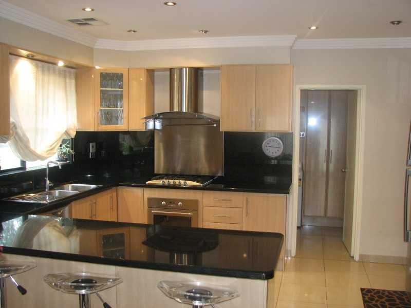 6 Rein Road, Greystanes NSW 2145