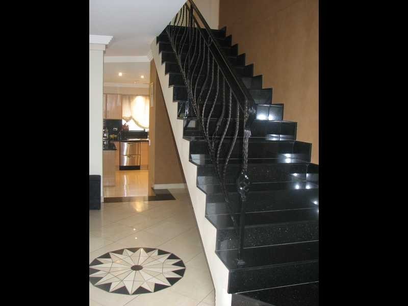 6 Rein Road, Greystanes NSW 2145