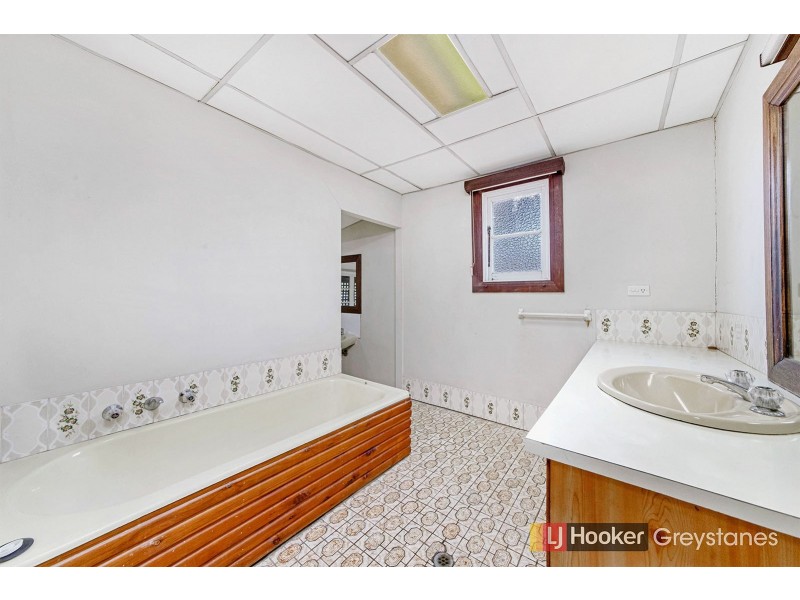 71 ETTALONG ROAD, Greystanes NSW 2145