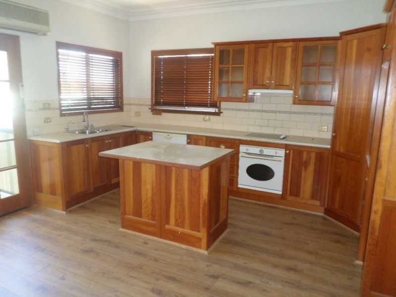 13 DAMIEN AVANUE, Greystanes NSW 2145