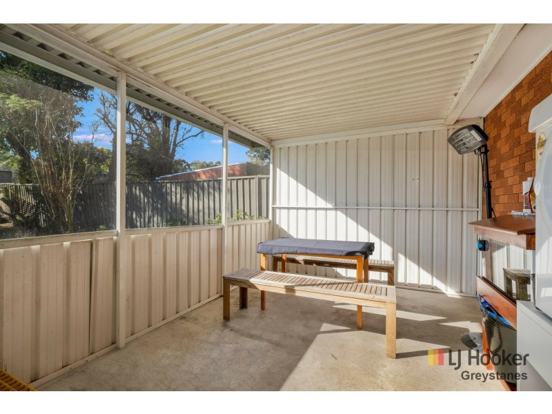 28 Gardenia Parade, Greystanes NSW 2145