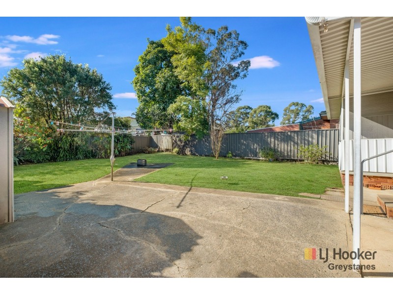 28 Gardenia Parade, Greystanes NSW 2145