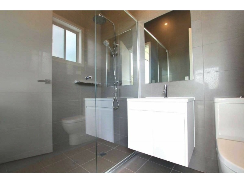 18A LESTER ROAD, Greystanes NSW 2145