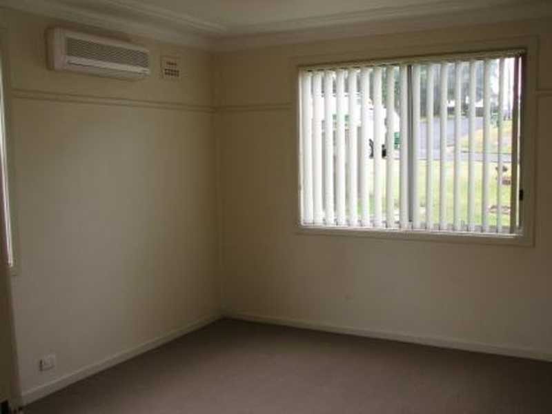 64 Caloola Road, Wentworthville NSW 2145