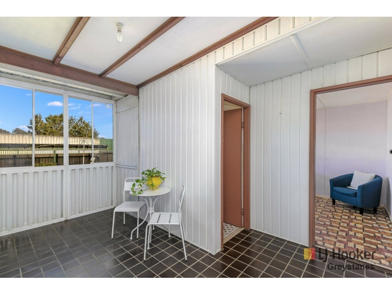 17 Sandra Street, Woodpark NSW 2164