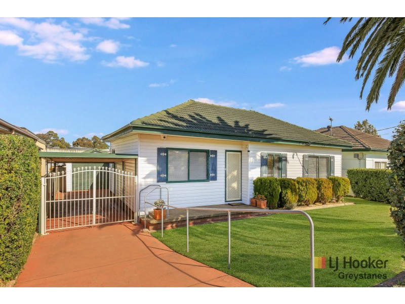 17 Sandra Street, Woodpark NSW 2164