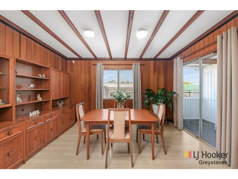 17 Sandra Street, Woodpark NSW 2164