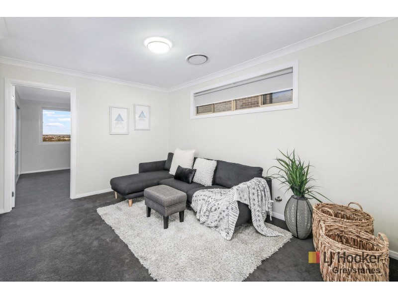 6 Baoma Avenue, Pemulwuy NSW 2145