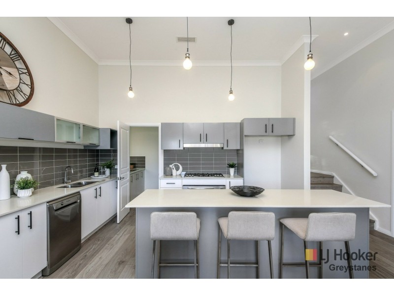 6 Baoma Avenue, Pemulwuy NSW 2145