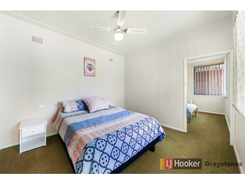8 HECTOR STREET, Greystanes NSW 2145