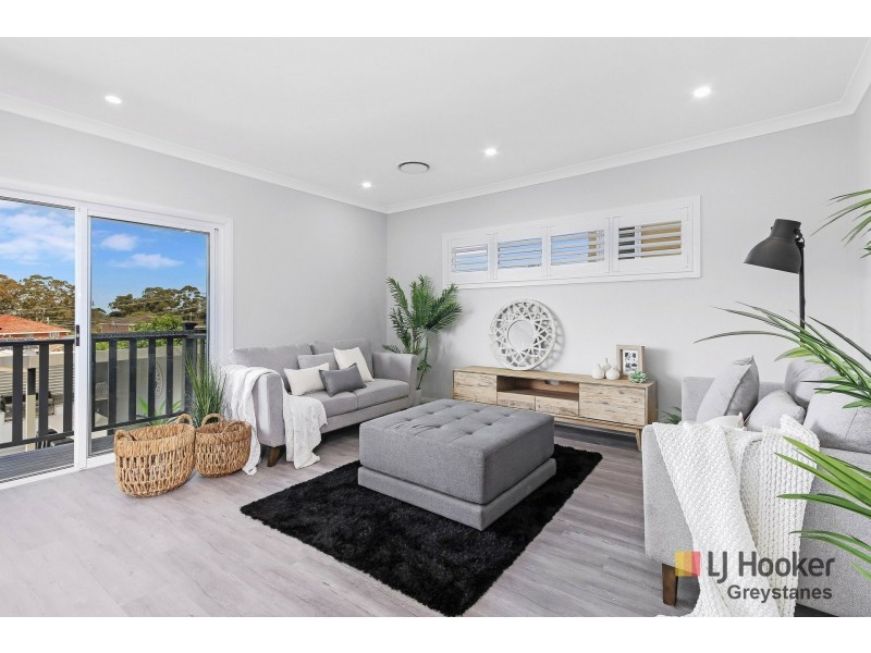 752 Merrylands Road, Greystanes NSW 2145