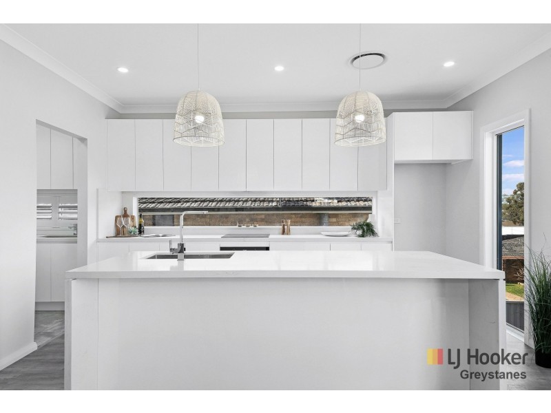 752 Merrylands Road, Greystanes NSW 2145