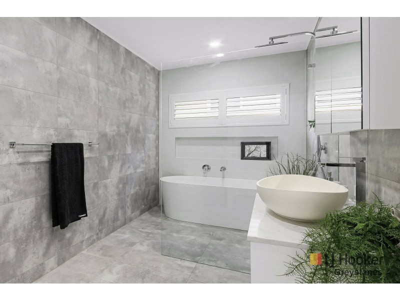 752 Merrylands Road, Greystanes NSW 2145