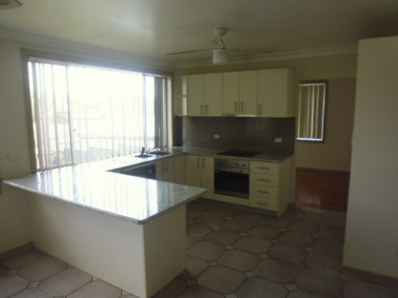 866 MERRYLANDS ROAD, Greystanes NSW 2145