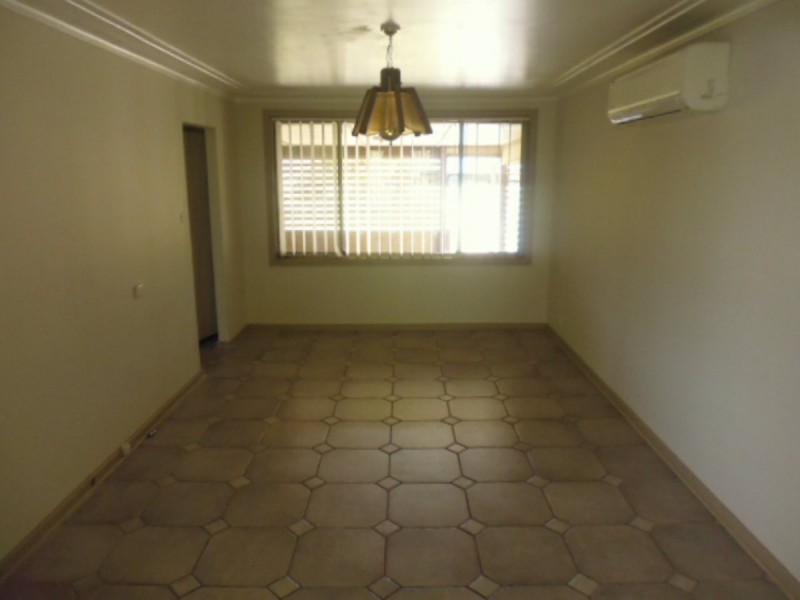 866 MERRYLANDS ROAD, Greystanes NSW 2145