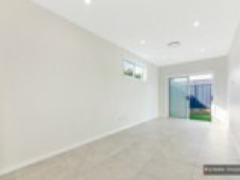 16A VICTOR STREET, Greystanes NSW 2145