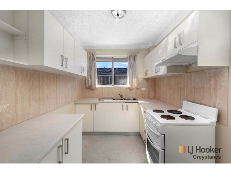 17/25 cambridge Street, Merrylands NSW 2160