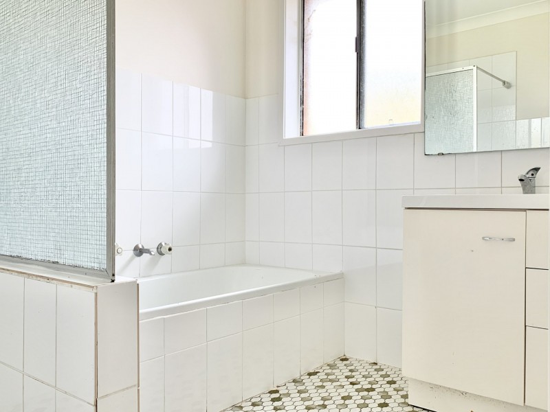 648 MERRYLANDS ROAD, Greystanes NSW 2145