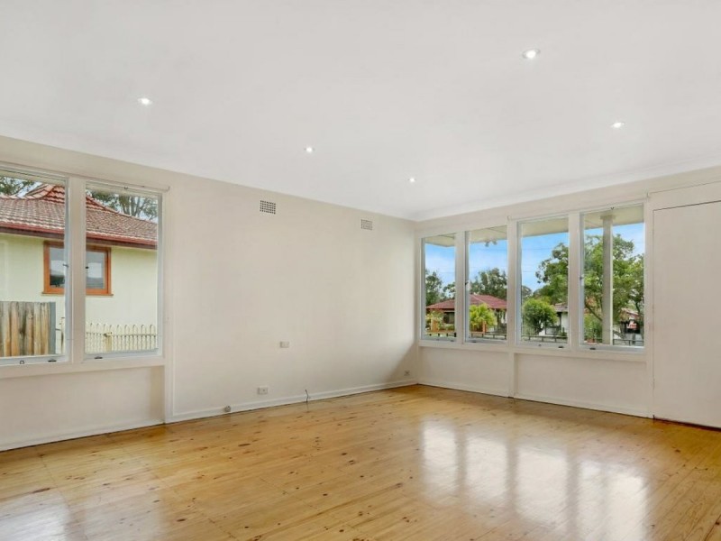 49 MURDOCH STREET, Blackett NSW 2770