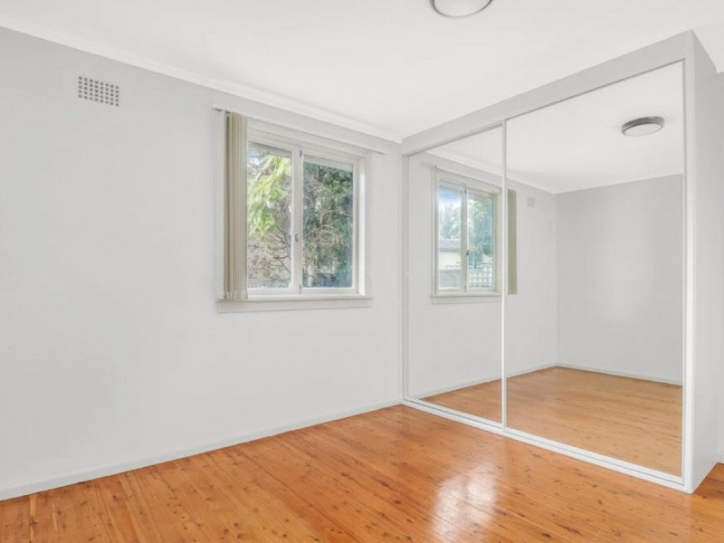 9 BANARO AVENUE, Whalan NSW 2770