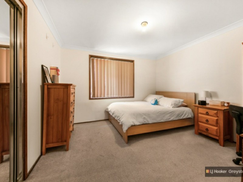 27 Darmenia Avenue, Greystanes NSW 2145