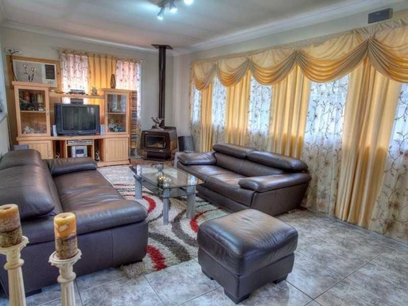 6 Adrian Pl, Greystanes NSW 2145