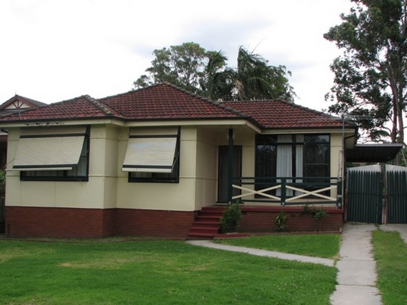 74 Burnett Street, Merrylands West NSW 2160