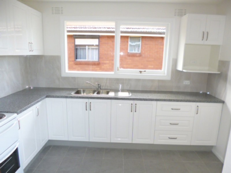 106 RUNYON AVENUE, Greystanes NSW 2145