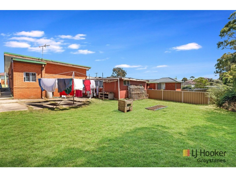 42 Graham Street, Greystanes NSW 2145