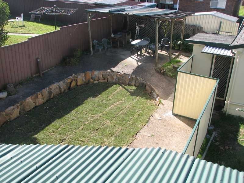 2 Adler Pde, Greystanes NSW 2145