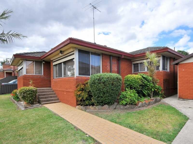 17 Hillary Street, Greystanes NSW 2145