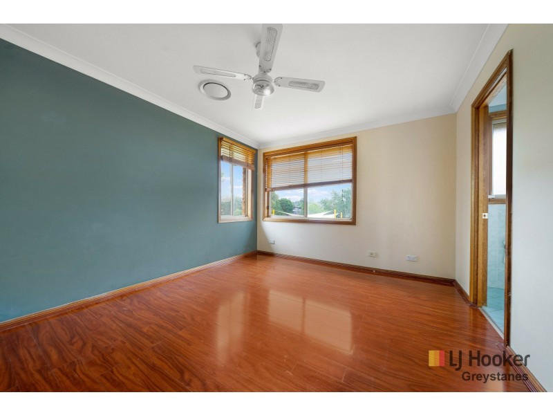 2/810 Merrylands Road, Greystanes NSW 2145