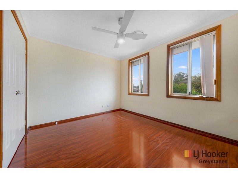 2/810 Merrylands Road, Greystanes NSW 2145
